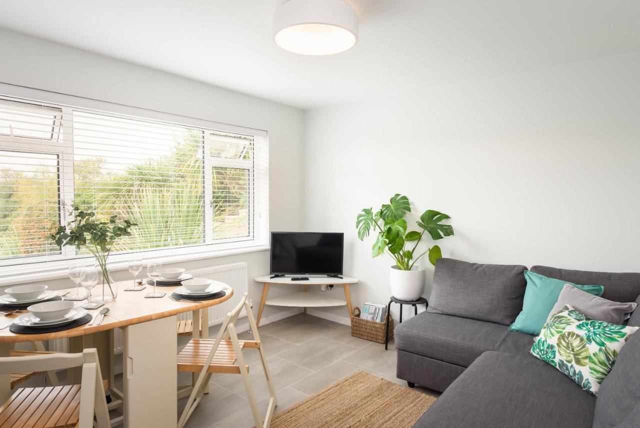 River Retreat Apartment Exeter - River Views & Parking Exterior photo